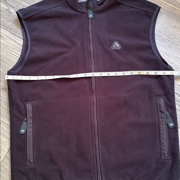Nike ACG | Vintage Black Fleece Vest Therma Layer 2 Size Large - Picture 6 of 15